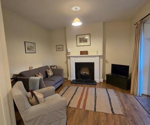 Yeomans Cottage