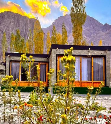 Yeti Resort Hunder