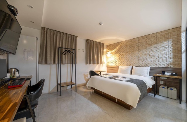 Yongin Hotel Wow
