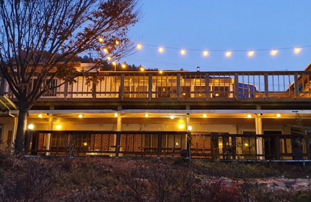Youngwol River and Stars Pension