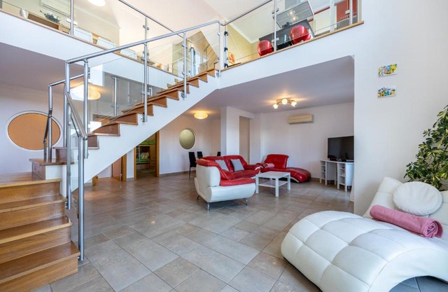 Your Villa Algarve Private pool 5 min walk to beach