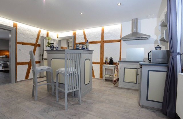 Yvonne-Apartment-Family-Ensuite-Courtyard view