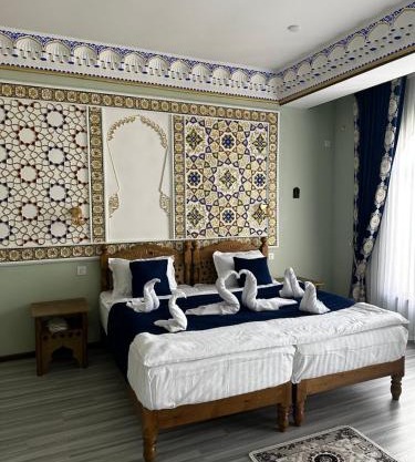 Zarhal Boutique