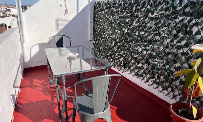 Santa Marina Apartment | Ático con vistas a patio cordobés