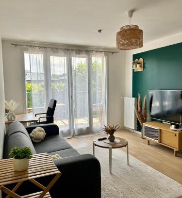 Noisy-le-Grand Apartment | Élégant Appartement Minimaliste entre Paris et Disney