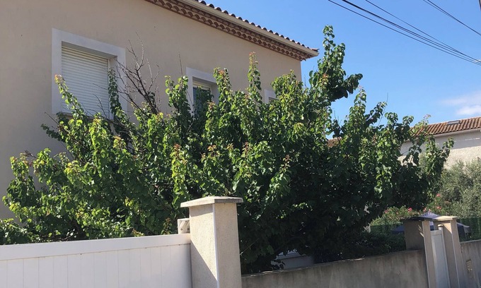 Saint-Jean-de-Vedas Villa | Étage Dune Villa T4 Avec Jardin
