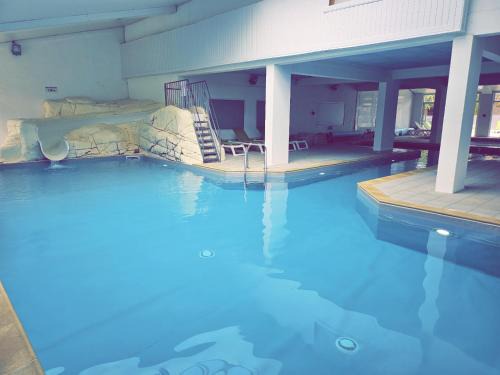 Saint-Denis-d'Oleron Other | Évasion océanique : Mobil-home dans un camping 4* à 50m de l'océan