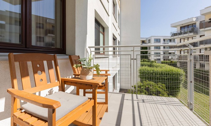 Targowek Apartment | Św. Wincentego 128 | Wifi, Pet-friendly, 1 Bedroom, Balcony, Parking, Warsaw