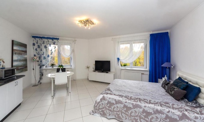 Petrozavodsk Apartment | Апартаменты в элитном доме в центре города с видом на парк и реку
