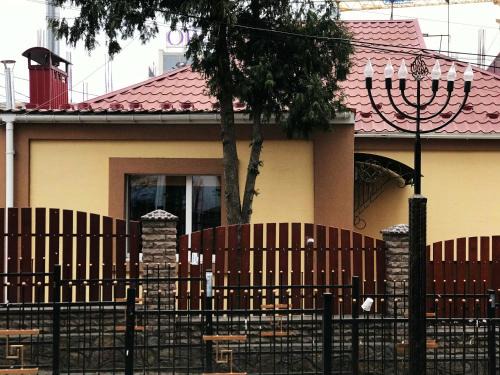Uman House | Будинок для Відпочинку біля Фентезі Парка