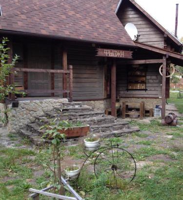 Plavya House | "Будиночок гедоніста"
