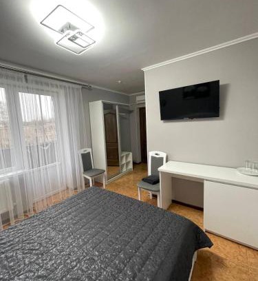 Zvenyhorodka Hotel | Золотий Лев