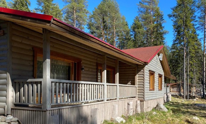 Medvezhyegorsk House | Карелия коттедж Чародеи