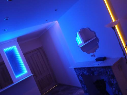 Holosiivskyj Apartment | Коломийський провулок 17/31А (1 комнатная)