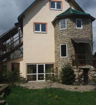 Mykulychyn House | Колорит