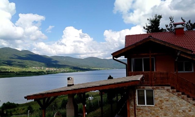 Sarnitsa House | Къща за гости Джамбазови