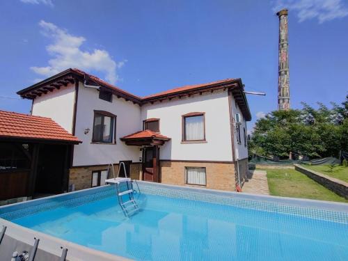 Dryanovo House | Къща за гости При Комина - Guest House By the Chimney