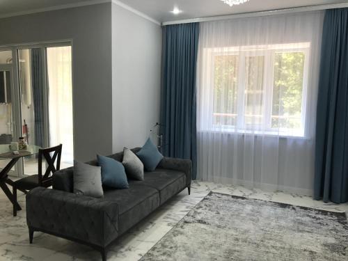 Uralsk Apartment | ЛЮКС Апартаменты на Назарбаева