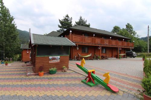 Tatariv Apartment | мини отель Колибри