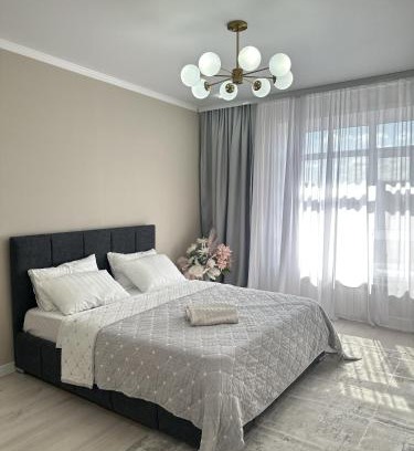 Kokshetau Apartment | ПОЛНОЦЕННАЯ ТРЕХКОМНАТНаЯ ЛЮКС