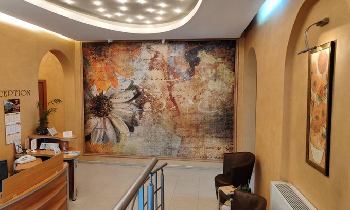 Burgas Center Hotel | Семеен Хотел "Булаир"