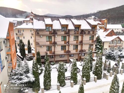 Polyana Hotel | Славутич