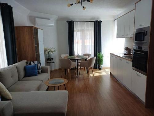 Sandanski Apartment | "Уютен дом за Вашето семейство" Сандански, Поленица