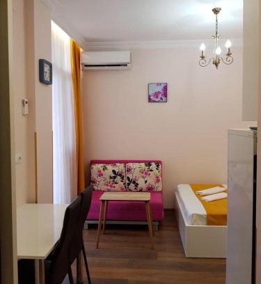Makhinjauri Apartment | Уютный номер с видом на горы