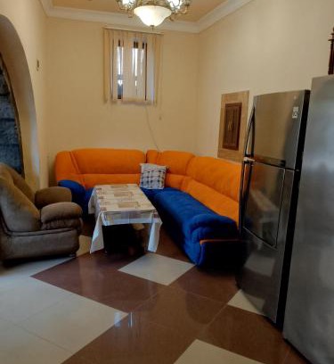 Ashtarak House | У Лилит