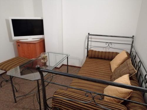 Gorna Oryahovitsa Hotel | Хотел-Ресторант Тиролиа
