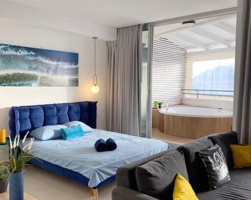 Nahariya Apartment | Шикарная студия с Джакуззи