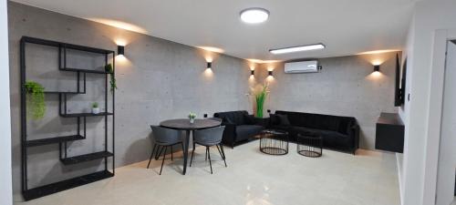 Qiryat Shemona House | כוכב הצפון