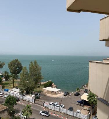 Tiberias Old City Apartment | על שפת כנרת