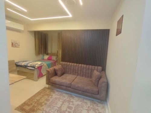 6th of October City Apartment | استديو فاخر للايجار يومي وشهري
