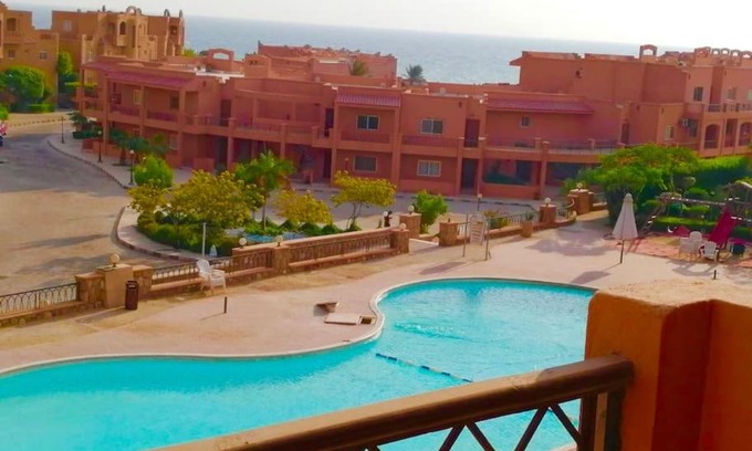 Zafarana Ski Chalet | شالية على البحر والبسين بالعين السخنة بقرية امباير ريزورت