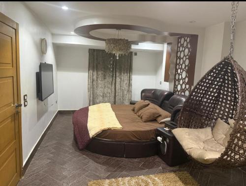 Pyramids Gardens Apartment | شقة دوبلكس بمدخل خاص هادئة