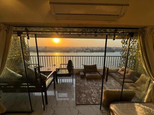 Cairo Apartment | شقة علي النيل