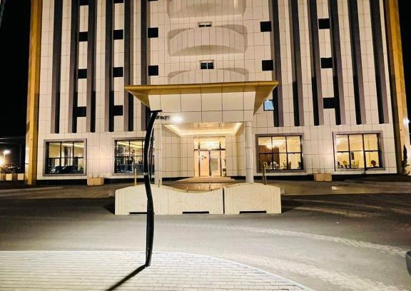 Sarat Abidah Hotel | فندق وريف الشرق