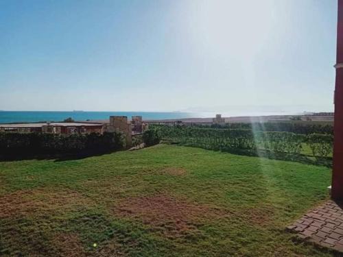 Ras Sudar Resort | لاسرينا عيون موسي راس سدر أرضي بجاردن فيو بحر وعلي البيسين للعائلات فقط