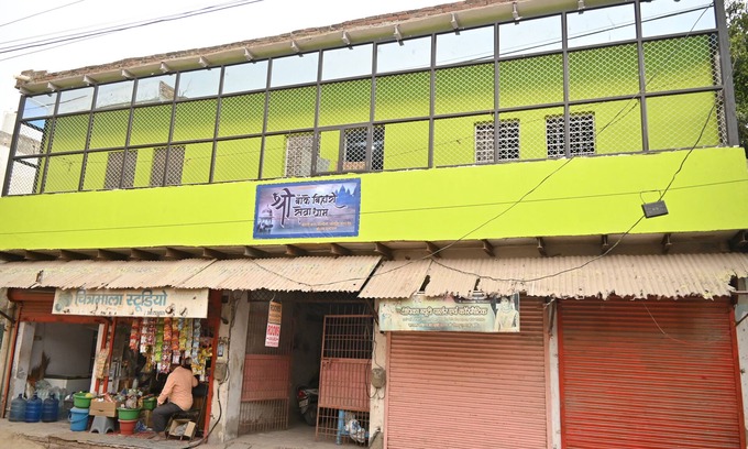 Vrindavan House | श्री बाँकेबिहारी सेवा धाम Near Atalla Chungi Parikrama Marg Vrindavan.
