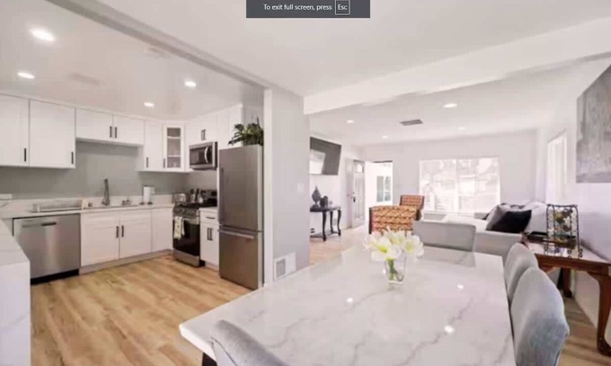 Winnetka House | ৎ୭ Los Angeles Glamour Home ৎ୭Pool, Games, Jacuzzi &more