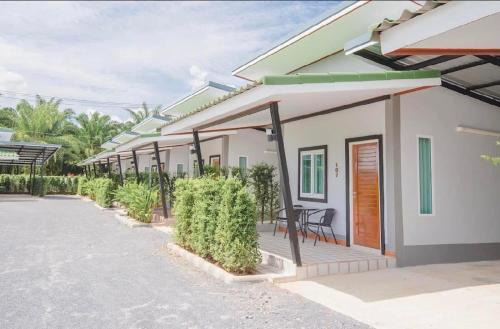 Sichon Resort | กาลครั้งหนึ่ง @ สิชล รีสอร์ท (Once upon a time@Sichon Resort)