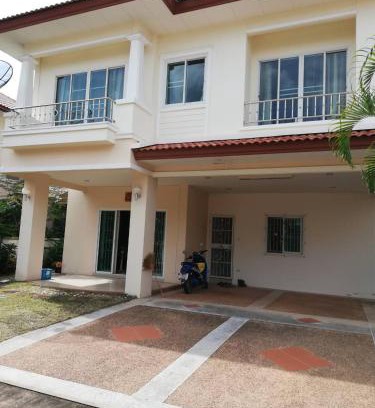 Khon Kaen Villa | บ้านชลพฤกษ์ โฮมฮักขอนแก่น