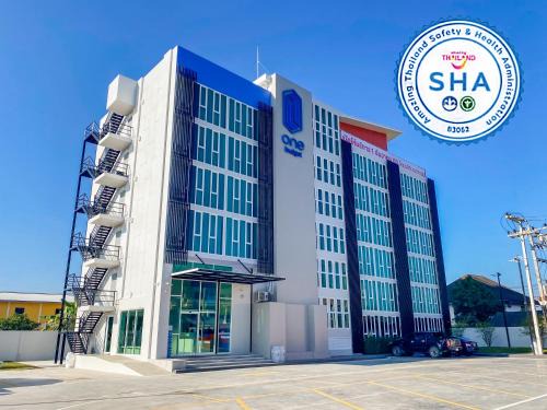 Chiang Rai Hotel | วัน บัดเจท เชียงราย สนามบิน One Budget Hotel Chiangrai Airport