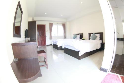 Khon Kaen Hotel | วีรวรรณ เพลส Weerawan Place