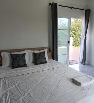 Lamphun House | ไร่ดง โฮมเสตย์