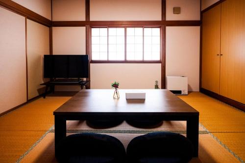 Toyama Apartment | ゆるりたび