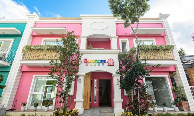 Hengchun House | 夢幻島美好人生主題民宿Sunrise晨曦兒童館