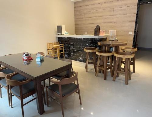 Zhushan House | 山田心溜滑梯民宿