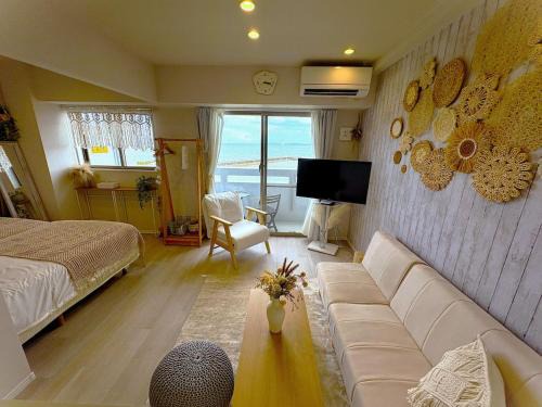 Kin Apartment | 新築!オーシャンフロント! ビーチ0分! 万座毛15分, JUNGLIA 40分, SOU Resort YAKA